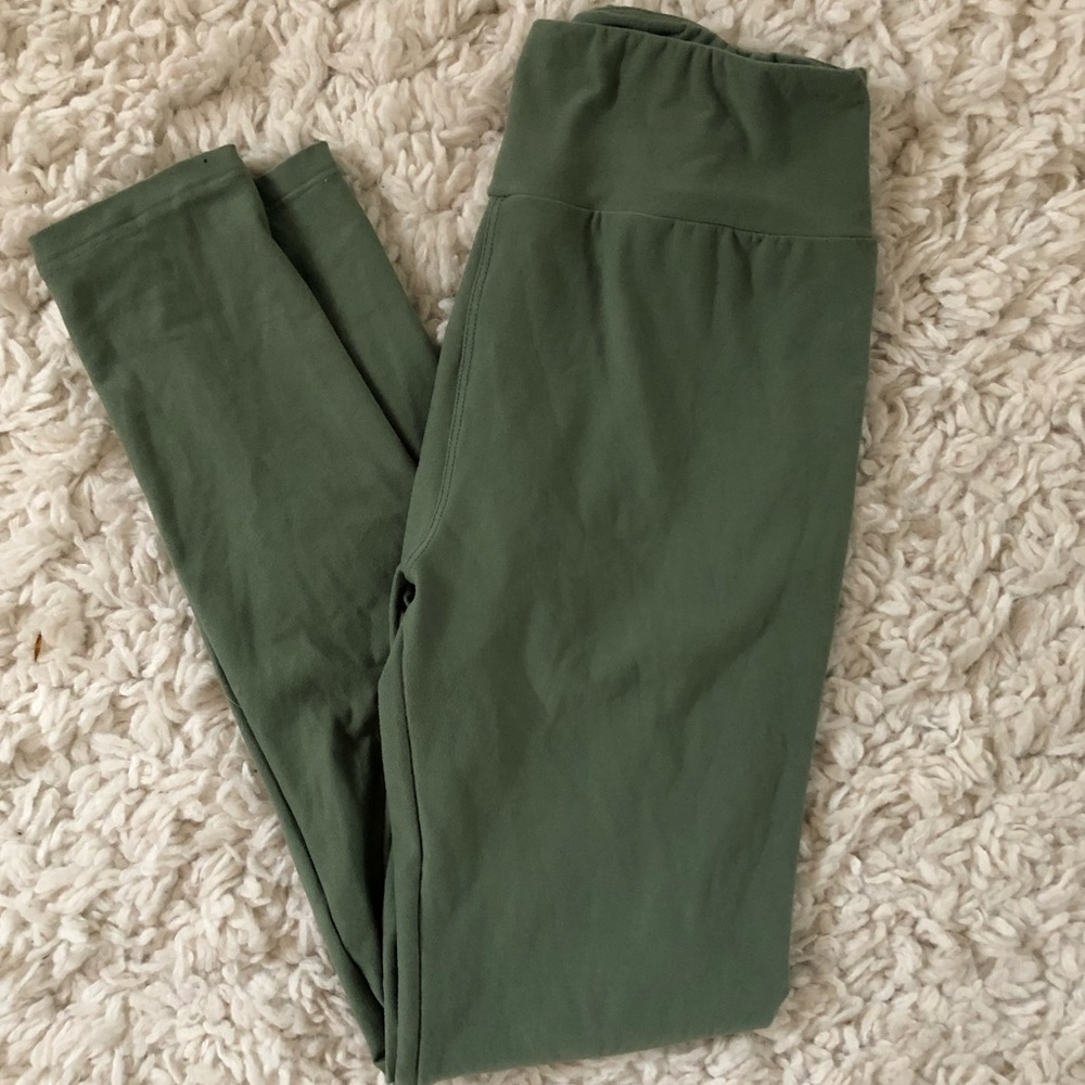 Lularoe Solid Army Green Leggings